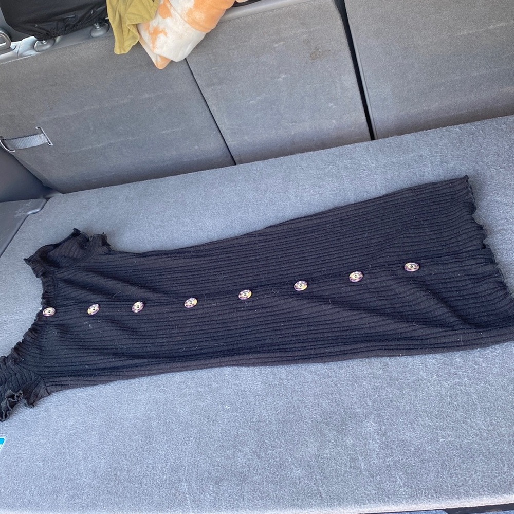 Very cute long black maxi dress over the shoulder sleeves